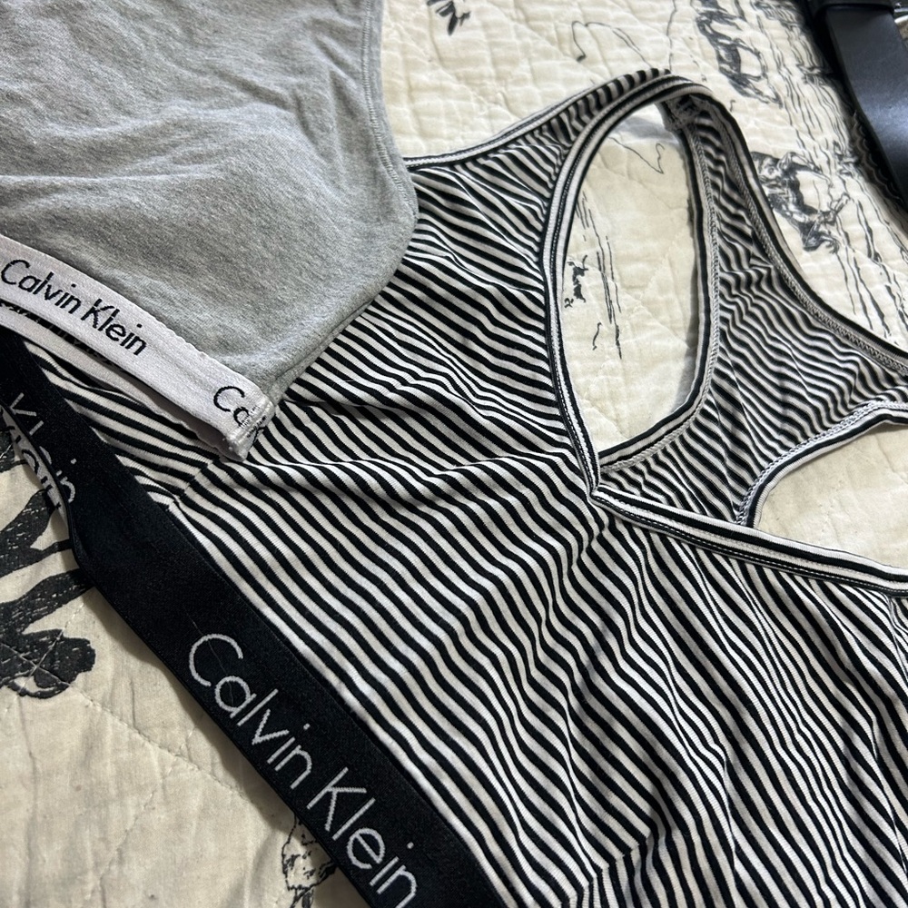 2 Calvin Klein Grey & Black Striped Racerback Bralettes - Picture 2 of 6